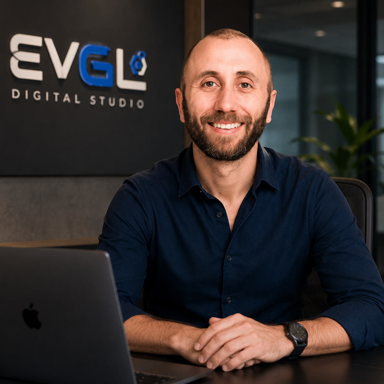 Marcelo Evangelista, fundador e desenvolvedor web da EVGL Digital Studio